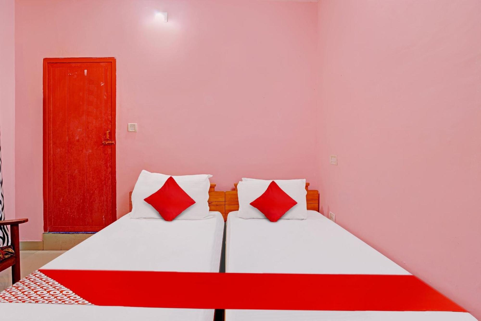 Hotel O Safa Inn Trippapur Exterior photo
